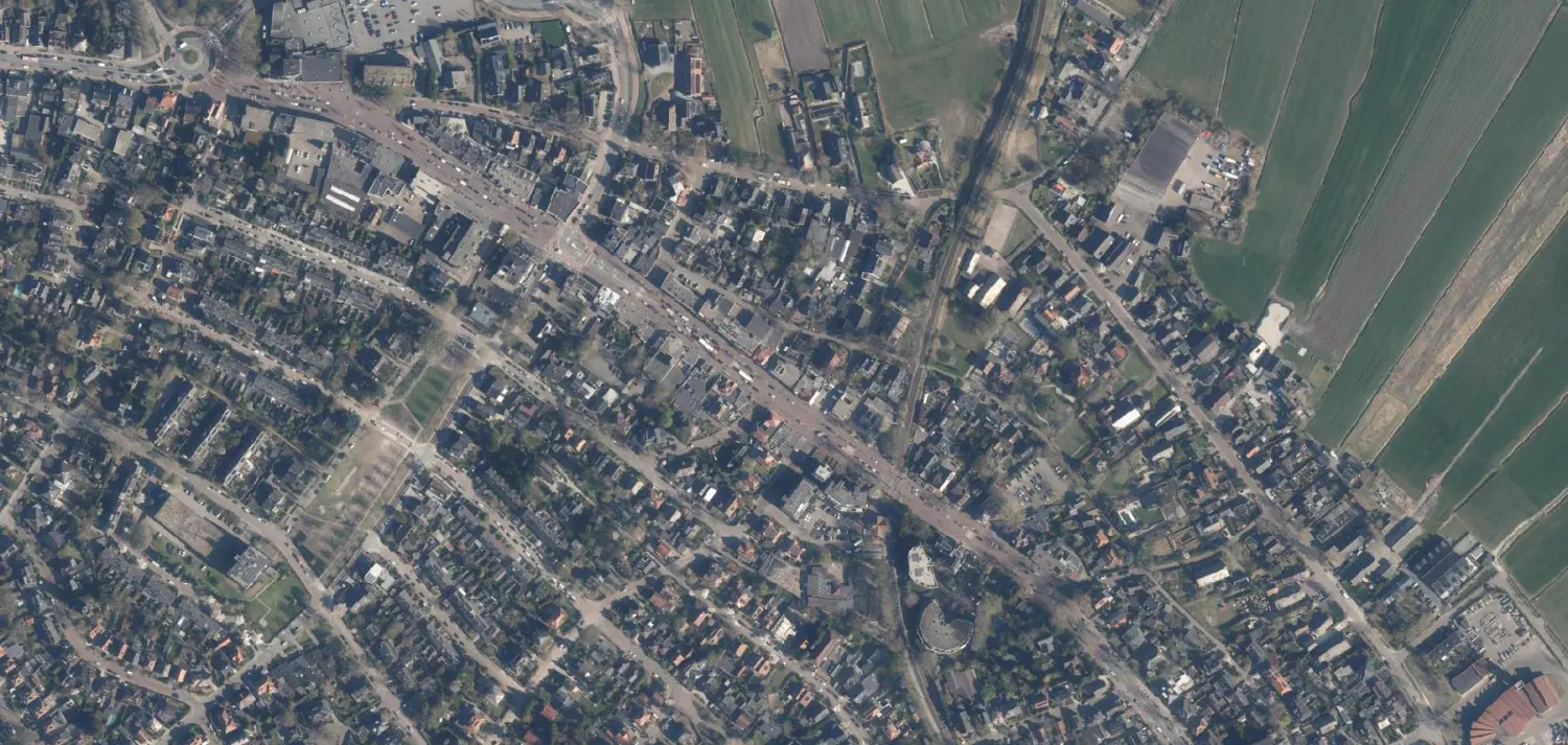 Luchtfoto van Soest, het dorp tussen de bossen en de polder, werkgebied van Brouwers Elektrotechniek